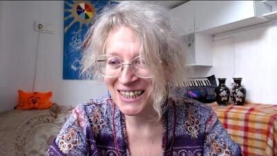 zosya1111 public webcam profile photo 8